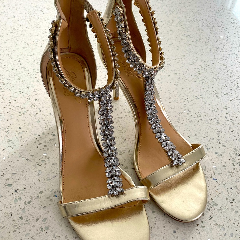Badgley Mischka Size 9